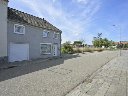 Dorpsstraat 144