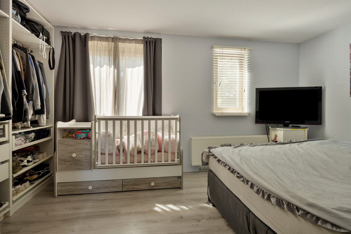 Tussenwoning te koop: Carel Willinksingel 340, Rotterdam