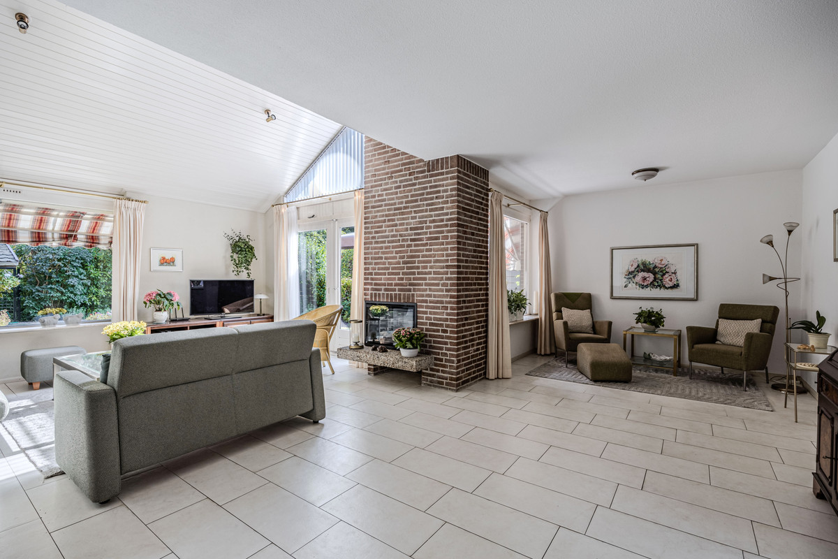 Tussenwoning te koop: Brik 35, Hoorn