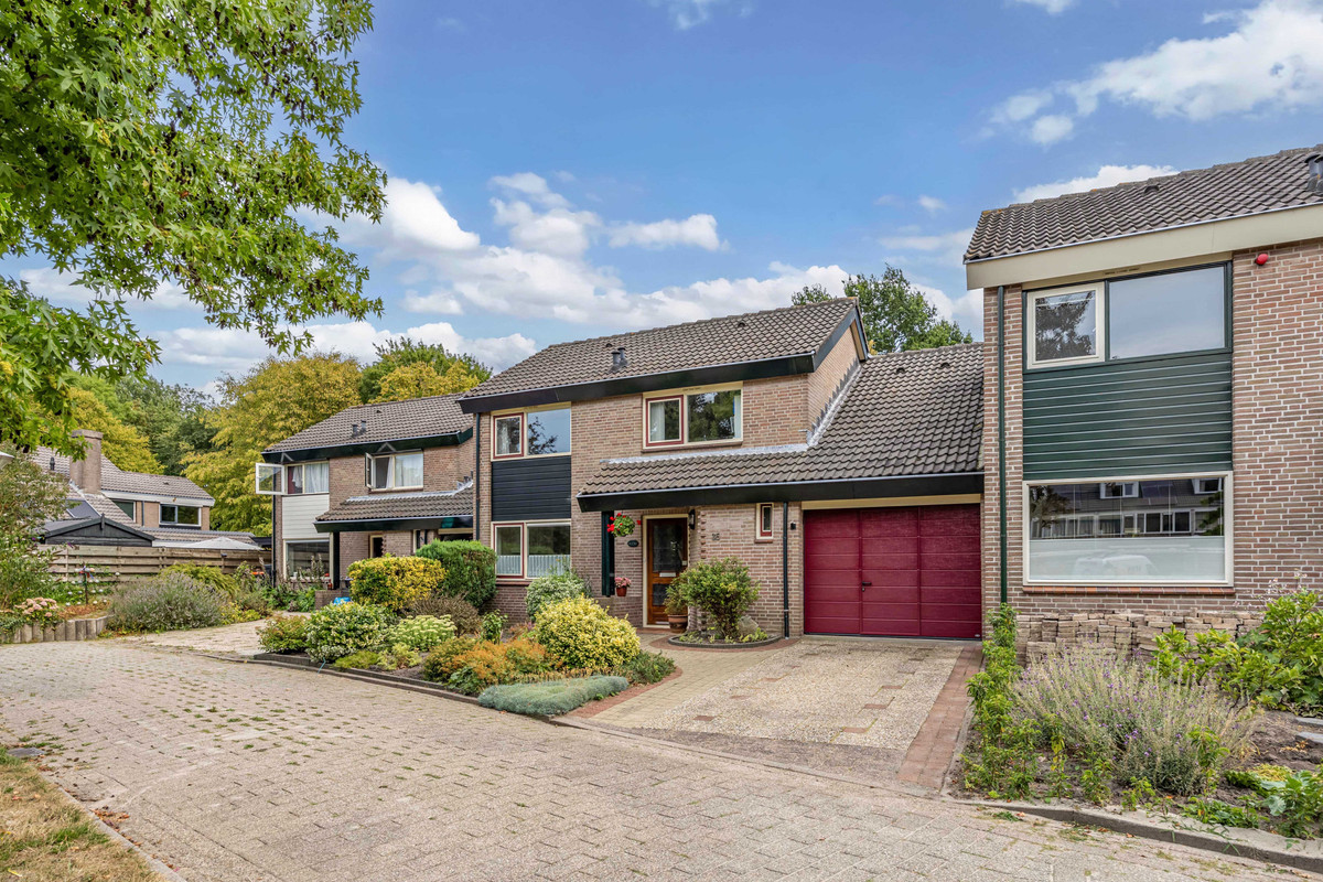 Tussenwoning te koop: Brik 35, Hoorn