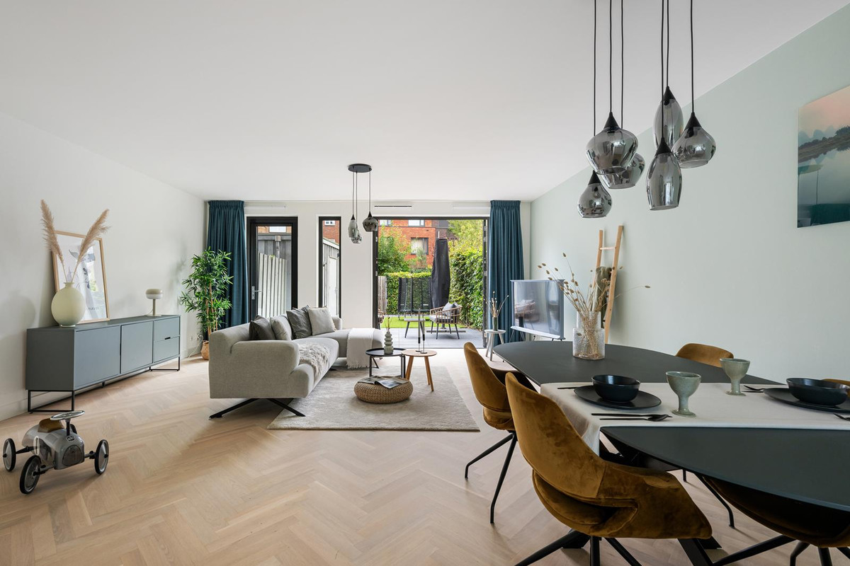 Tussenwoning te koop: Wandeloordlaan 24, Rotterdam