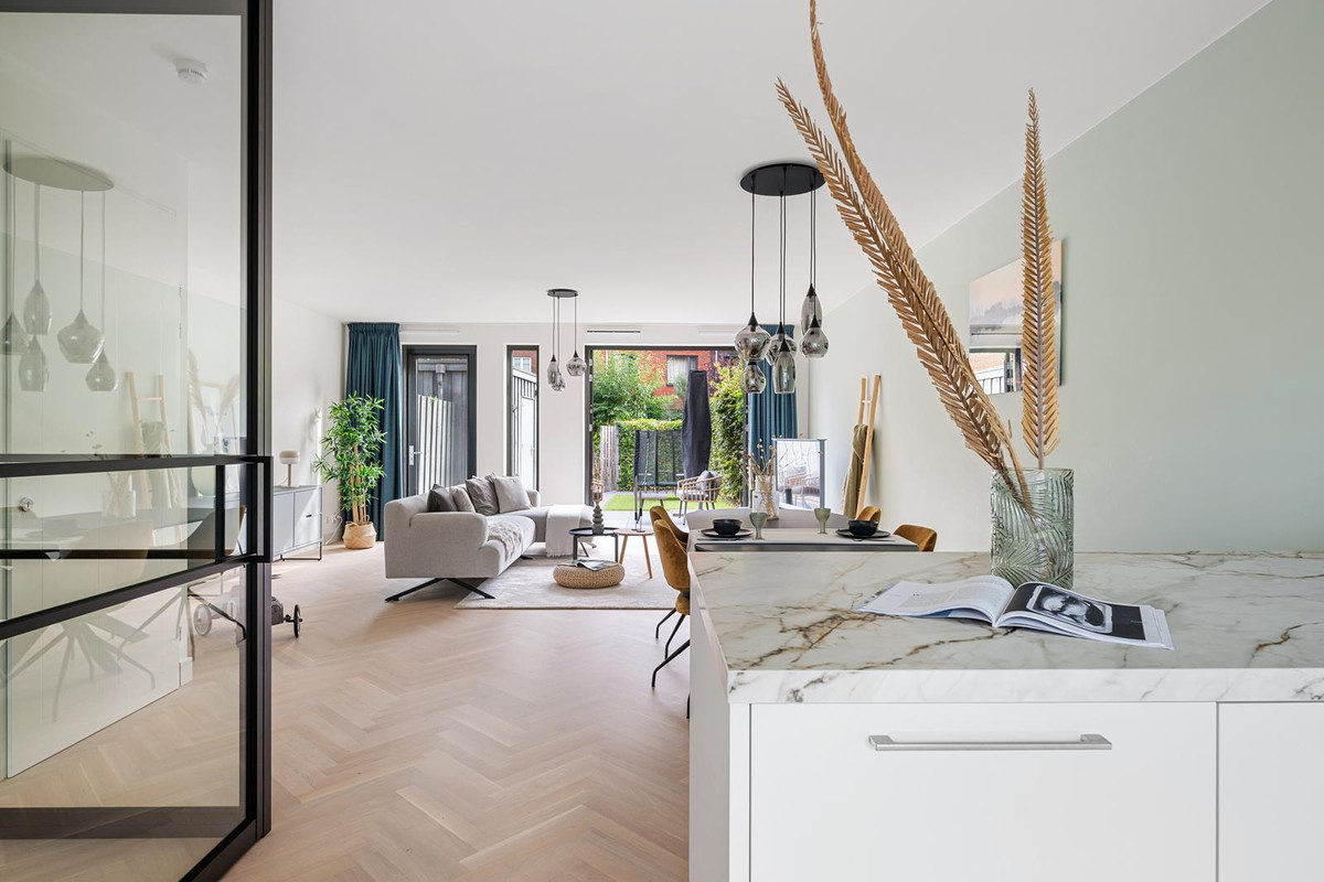 Tussenwoning te koop: Wandeloordlaan 24, Rotterdam
