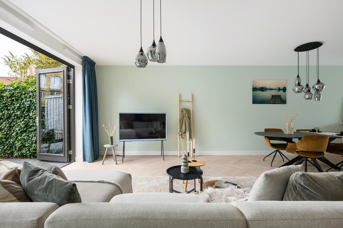 Tussenwoning te koop: Wandeloordlaan 24, Rotterdam