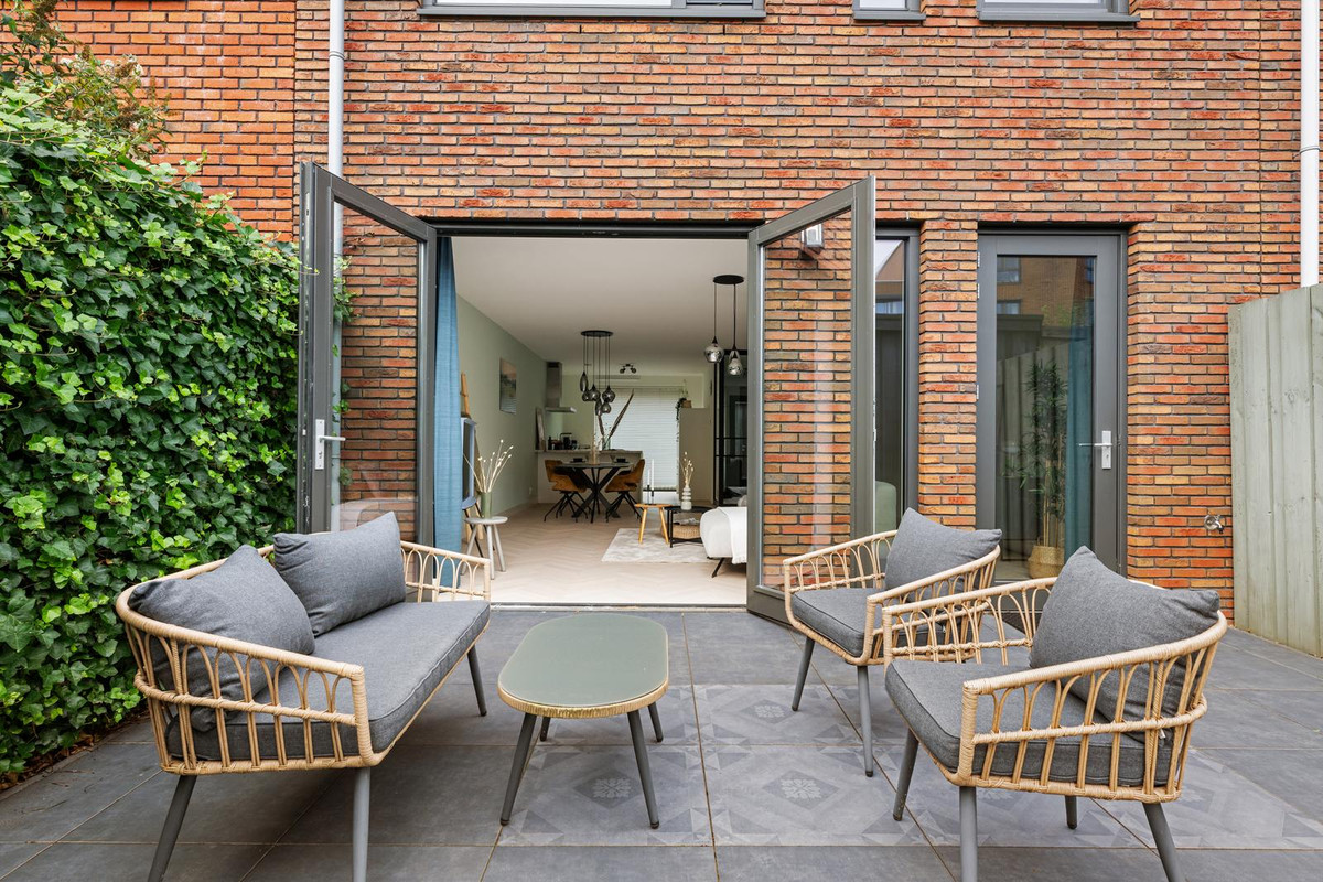 Tussenwoning te koop: Wandeloordlaan 24, Rotterdam