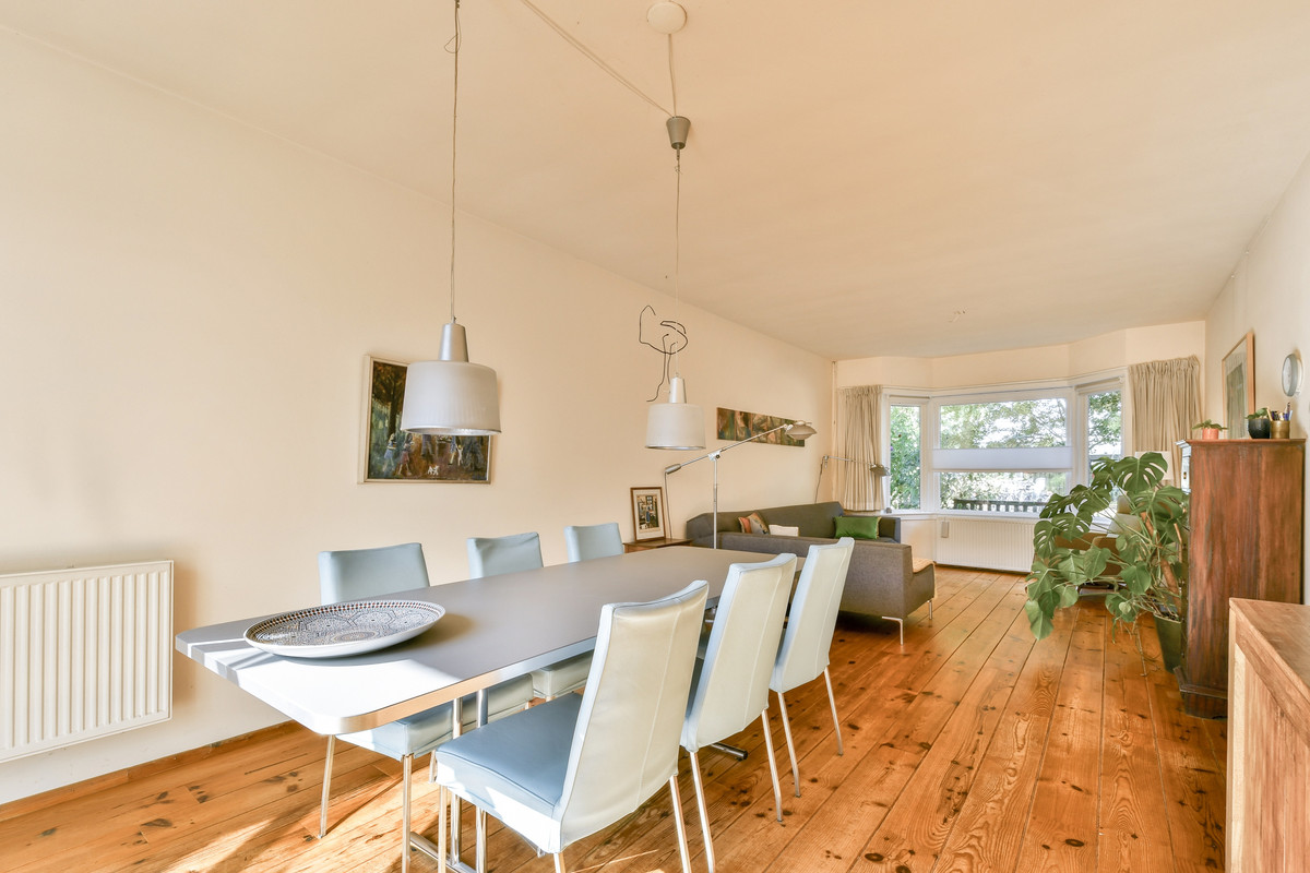Tussenwoning te koop: Merwedekade 139, Utrecht