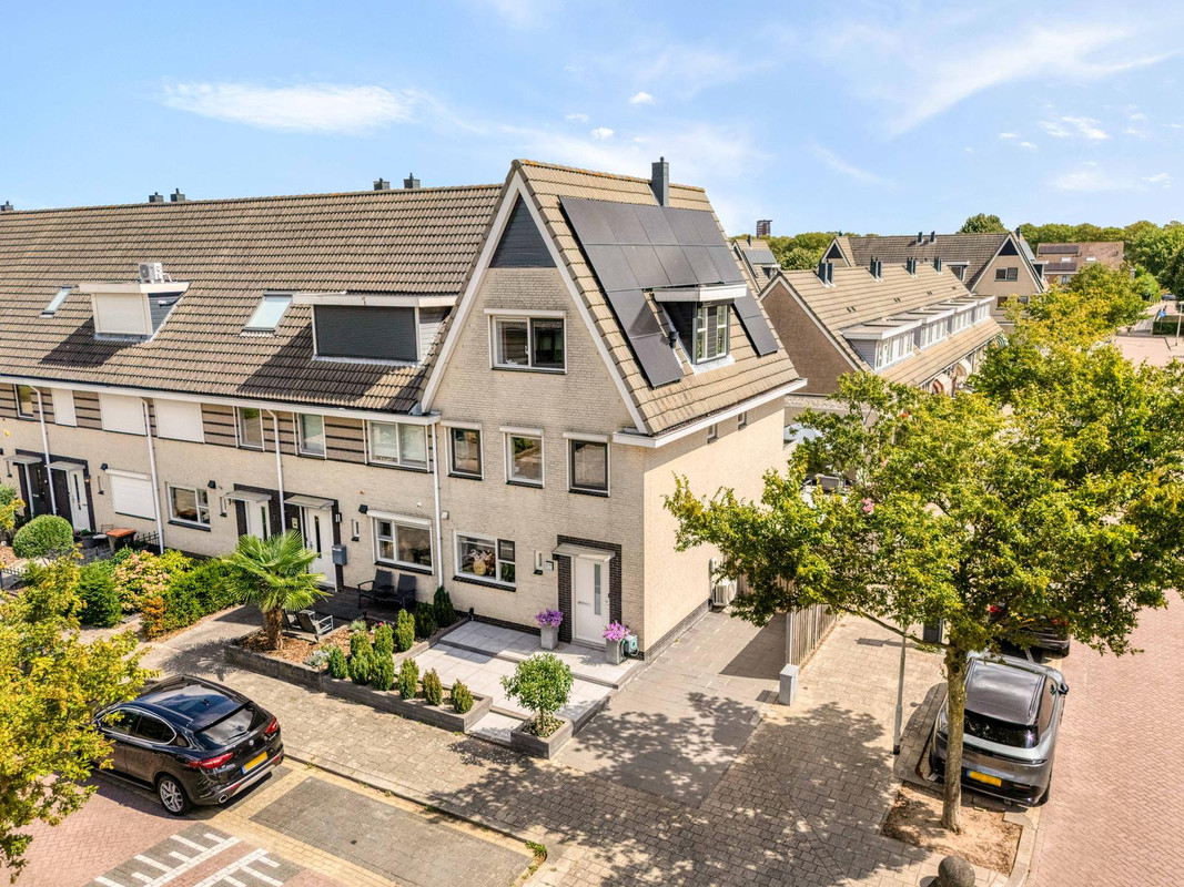 Hoekwoning te koop: Bezeel 40, Rhoon