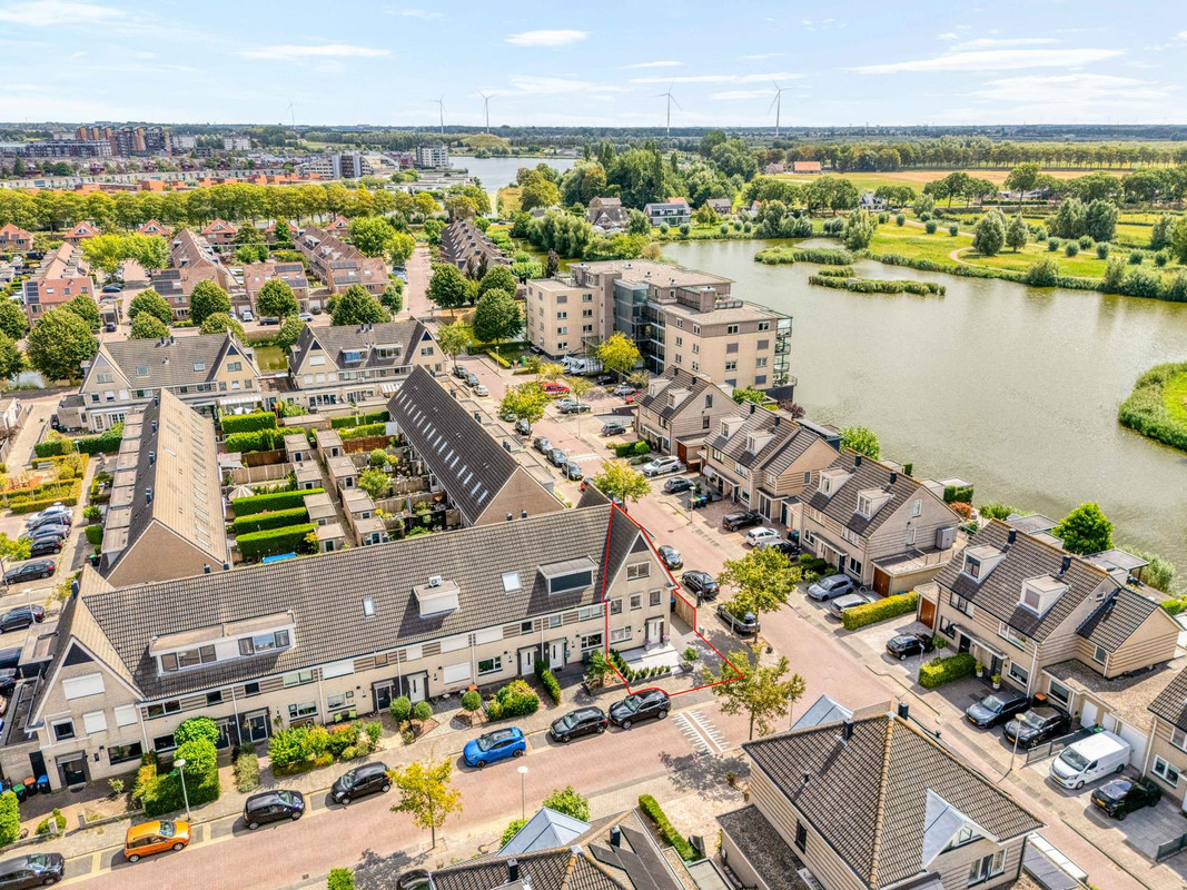 Hoekwoning te koop: Bezeel 40, Rhoon
