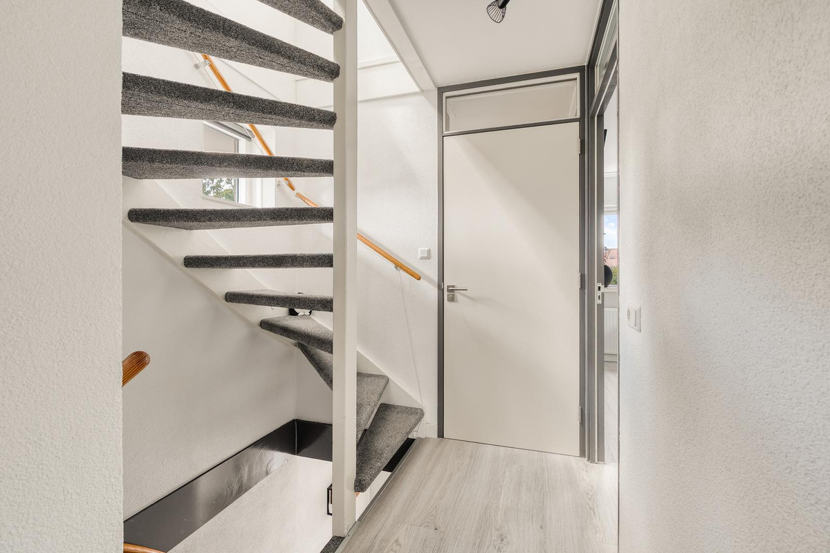 Hoekwoning te koop: Bezeel 40, Rhoon