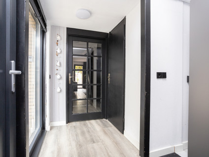 Edelsteenweg 23