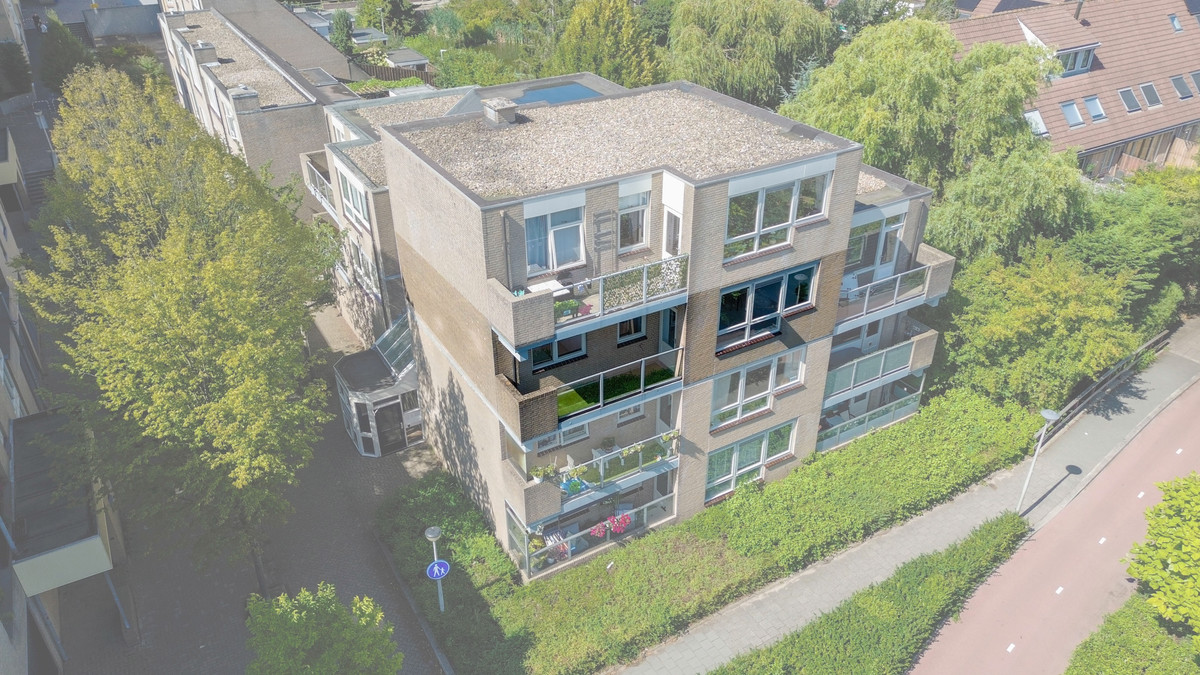 Appartement te koop: Henry Moorepassage 71, Capelle Aan Den Ijssel