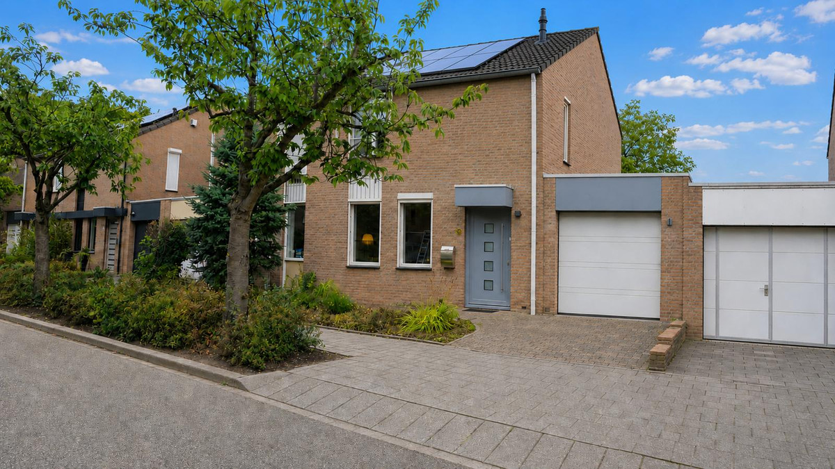 Tussenwoning te koop: Berkenlaan 19, Sittard