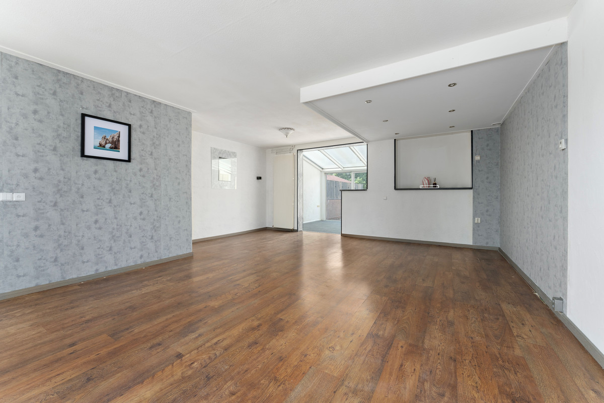 Tussenwoning te koop: Eemstraat 23, Heerlen