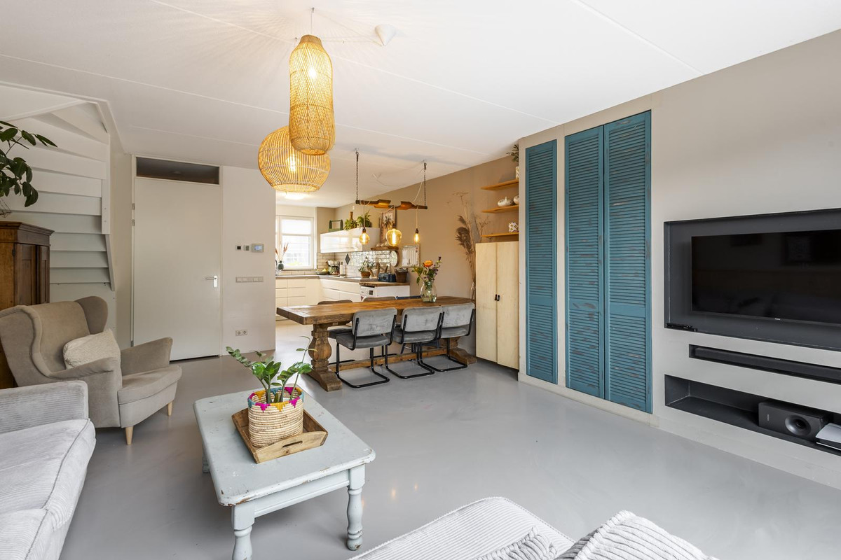 Tussenwoning te koop: Benedenveer 8, Sliedrecht