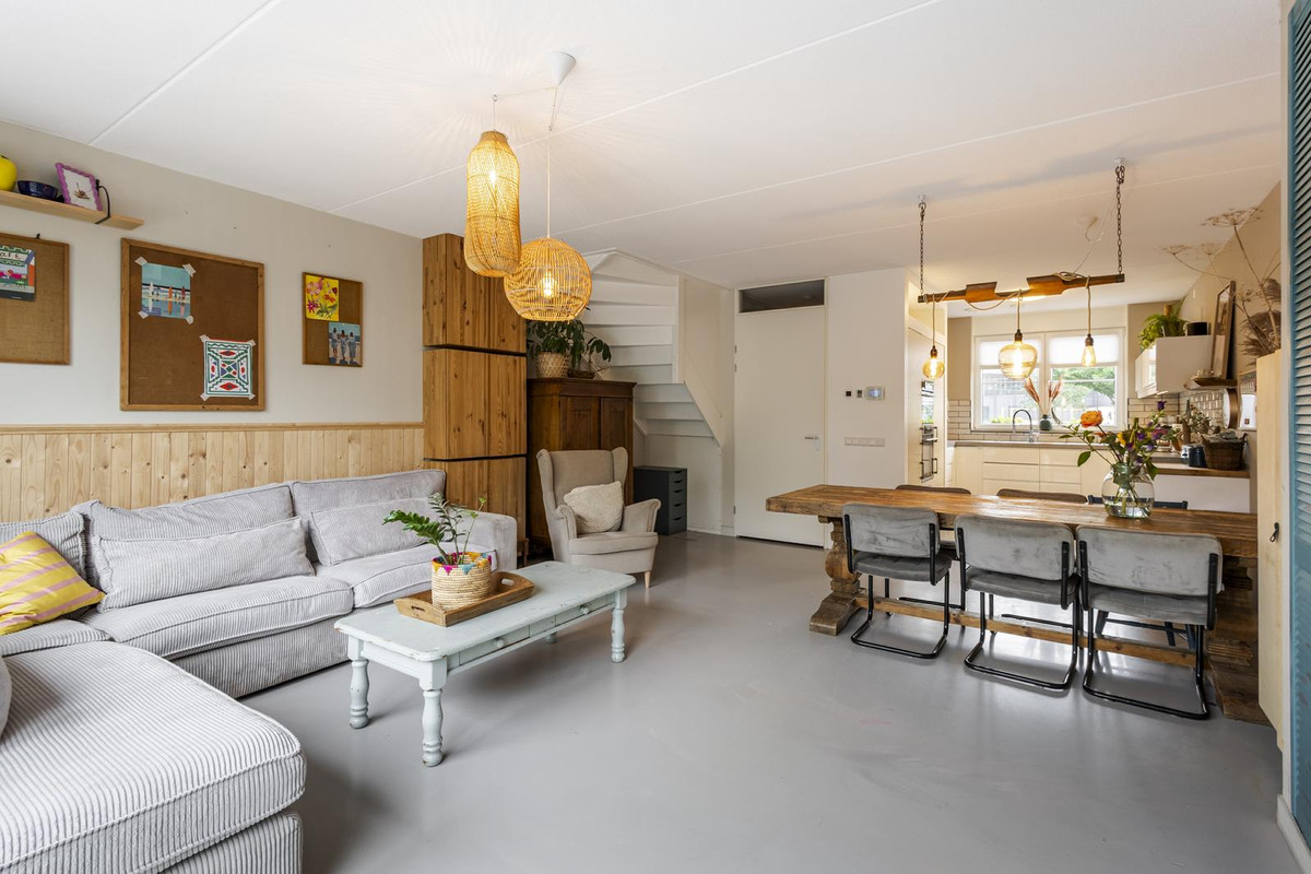 Tussenwoning te koop: Benedenveer 8, Sliedrecht