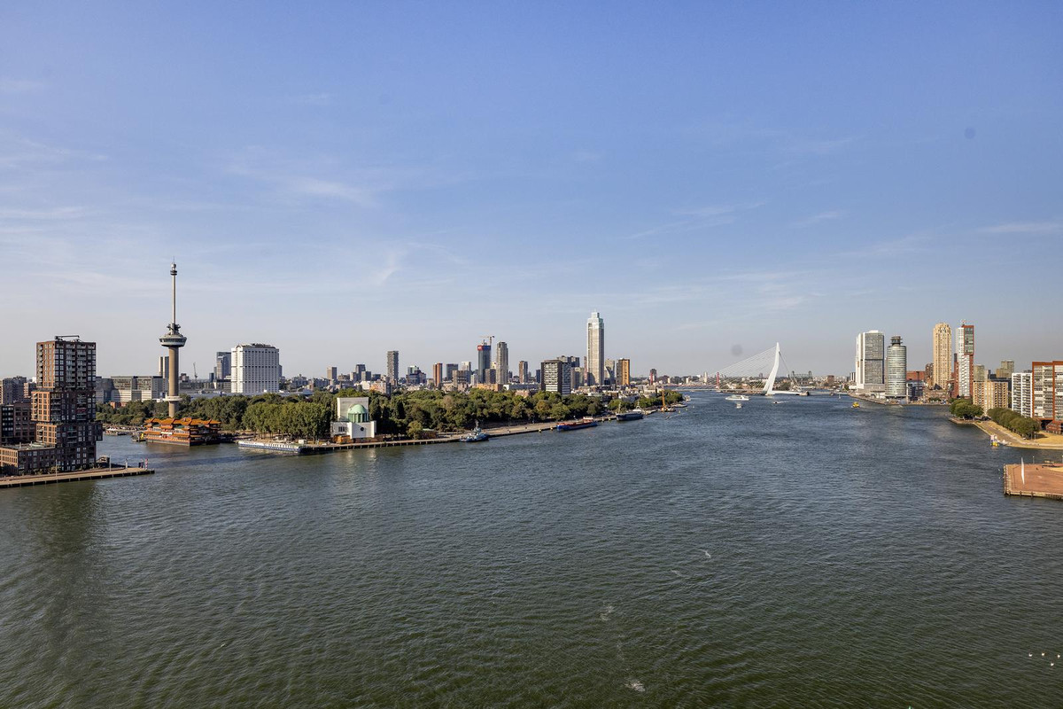 Appartement te koop: Charloisse Hoofd 83D, Rotterdam