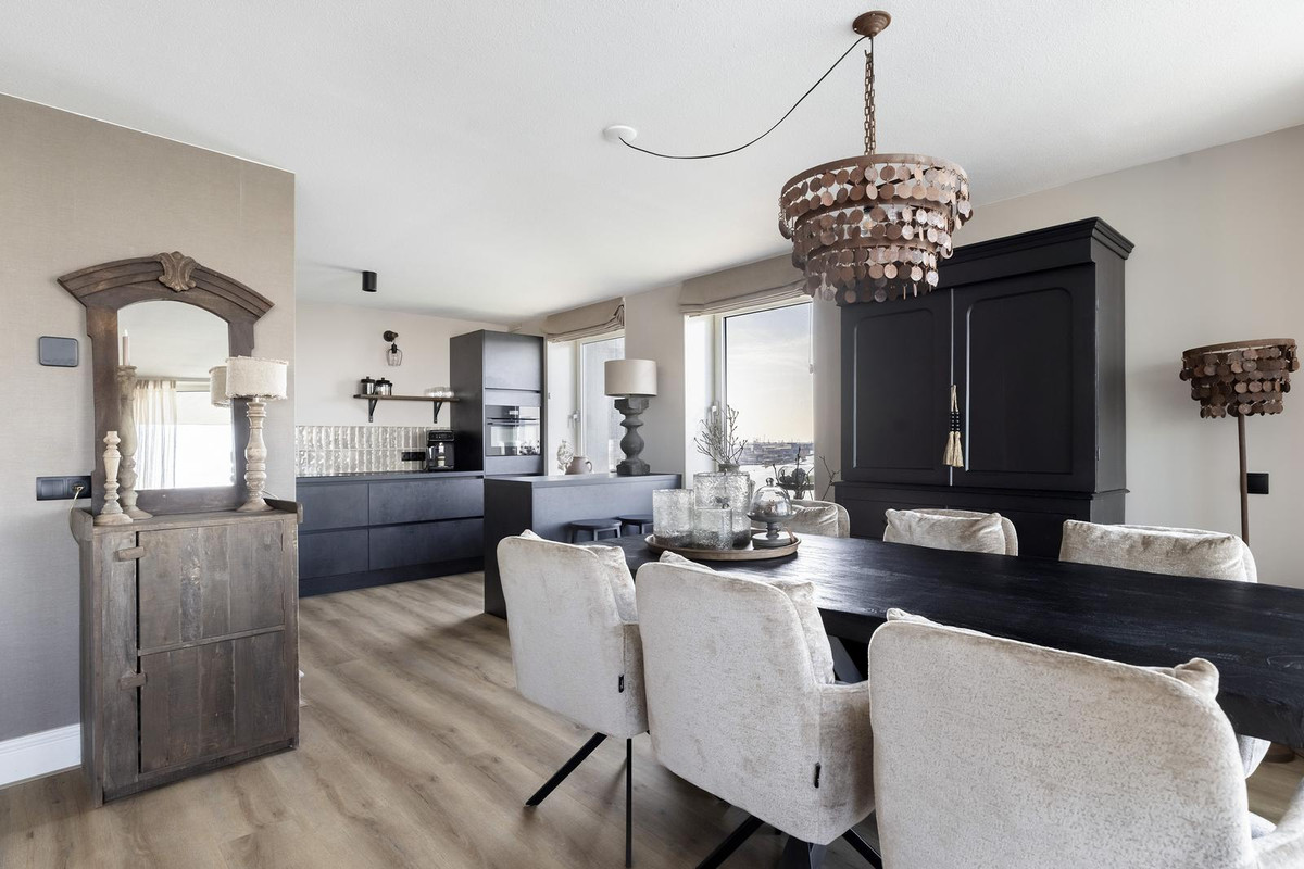 Appartement te koop: Charloisse Hoofd 83D, Rotterdam