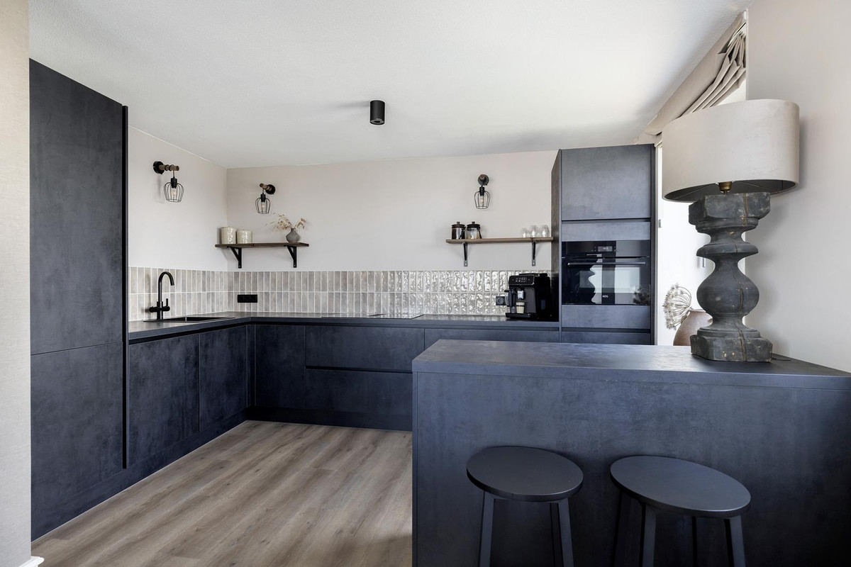 Appartement te koop: Charloisse Hoofd 83D, Rotterdam