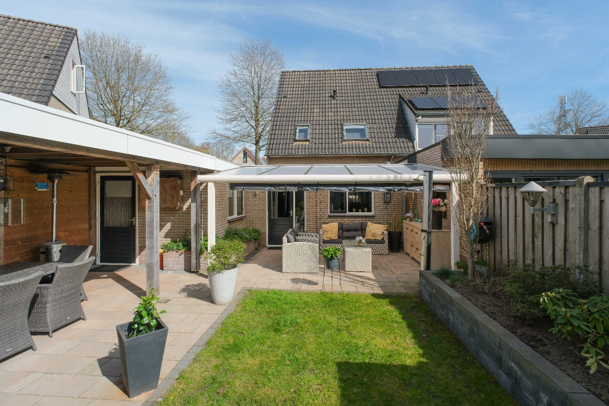 Tussenwoning te koop: De Taling 49, Almelo