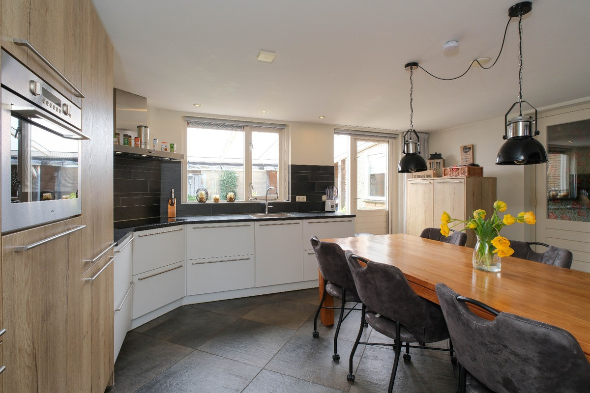 Tussenwoning te koop: De Taling 49, Almelo