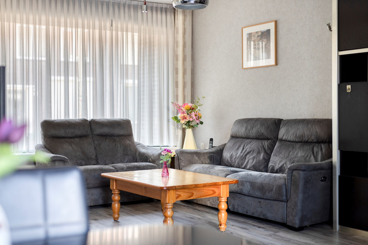 Tussenwoning te koop: Vredeman de Vriesstraat 50B, Tilburg