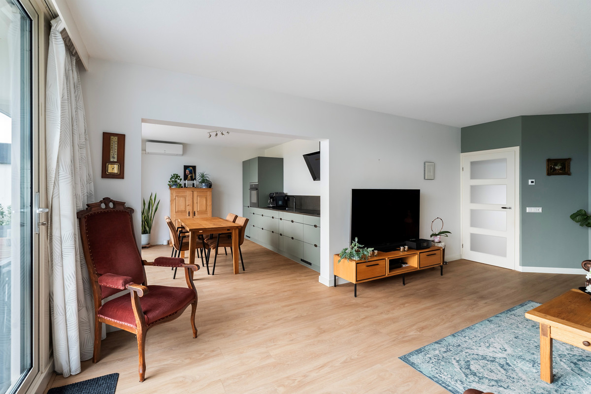 Appartement te koop: Nobeldreef 125, Maassluis