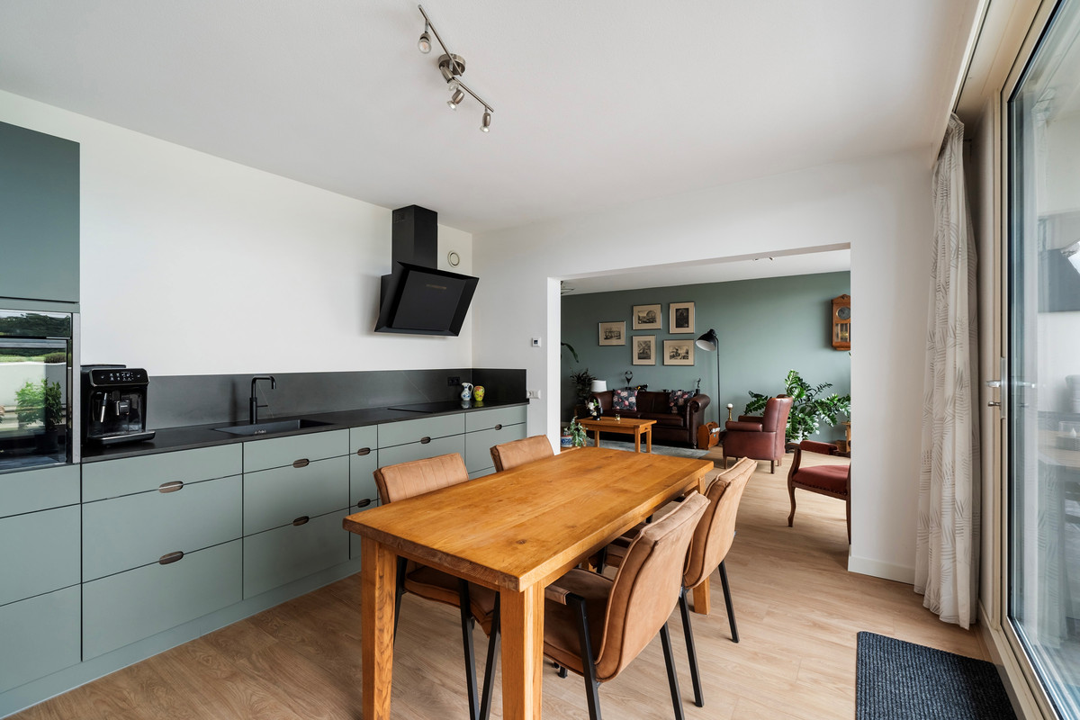 Appartement te koop: Nobeldreef 125, Maassluis