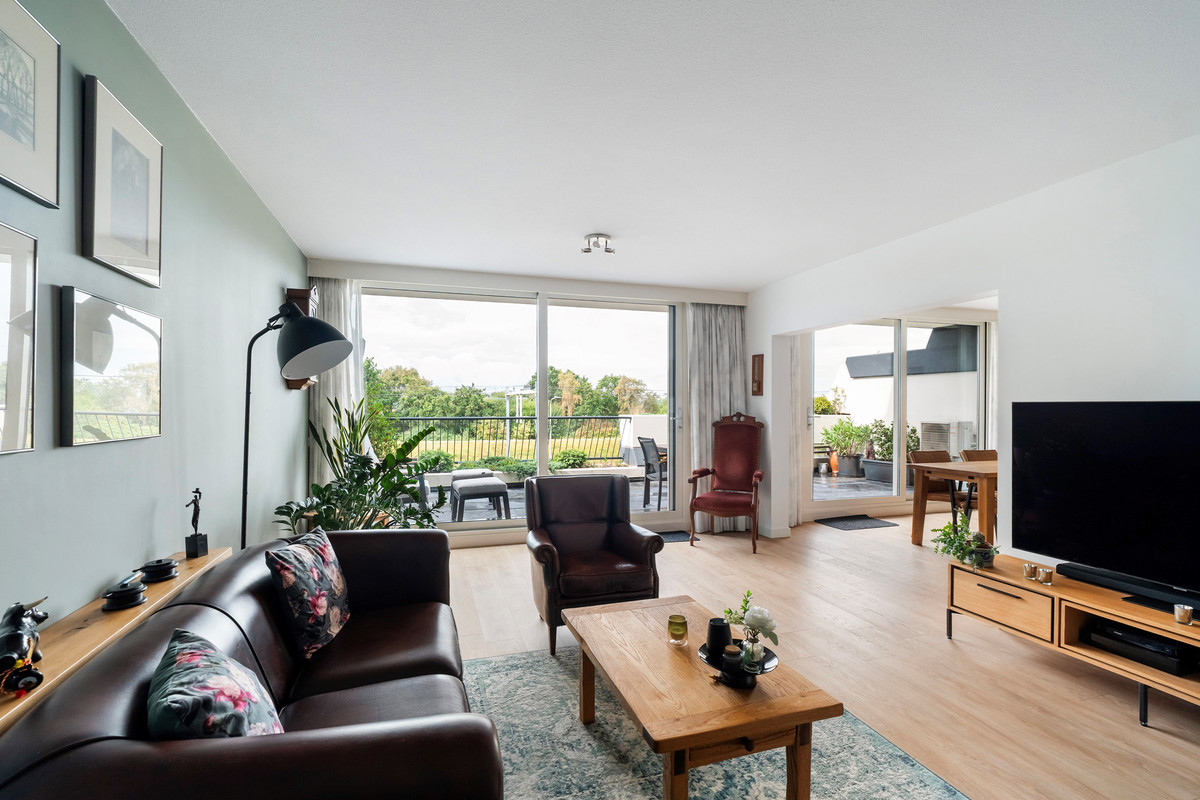 Appartement te koop: Nobeldreef 125, Maassluis
