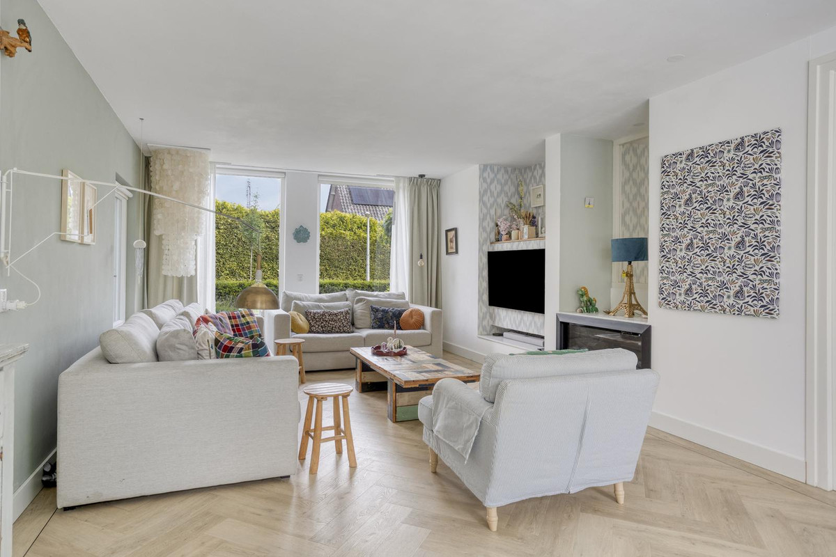 Vrijstaande woning te koop: Adenauerlaan 94, Vlijmen