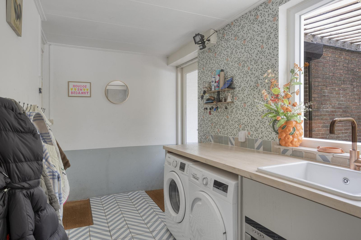 Vrijstaande woning te koop: Adenauerlaan 94, Vlijmen