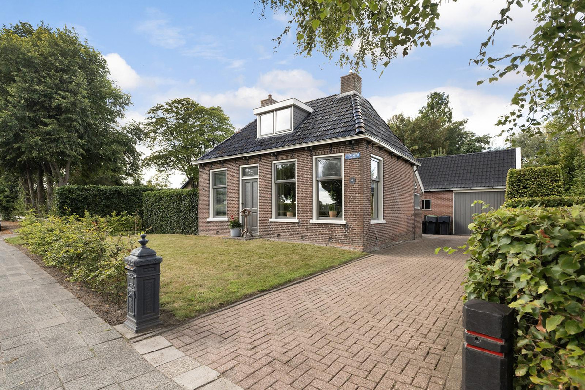 Vrijstaande woning te koop: Hearewei 4, Damwâld