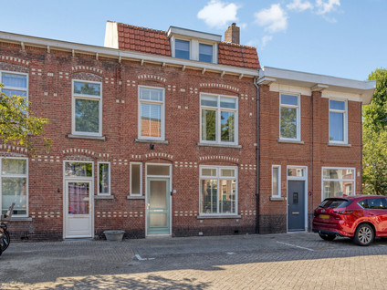 Burgemeester Hulshofstraat 4