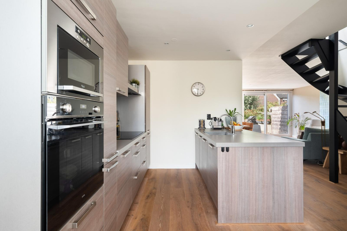 Tussenwoning te koop: Mendelssohnrode 39, Zoetermeer