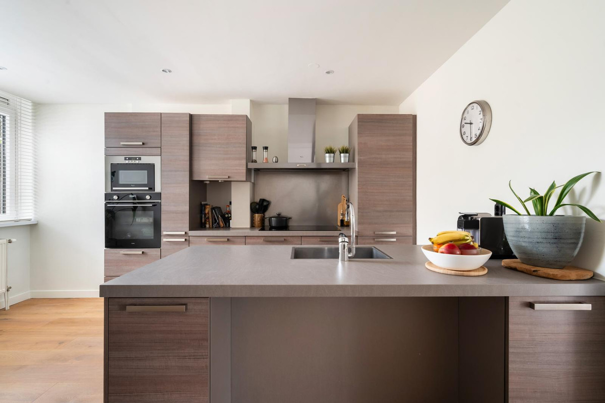 Tussenwoning te koop: Mendelssohnrode 39, Zoetermeer