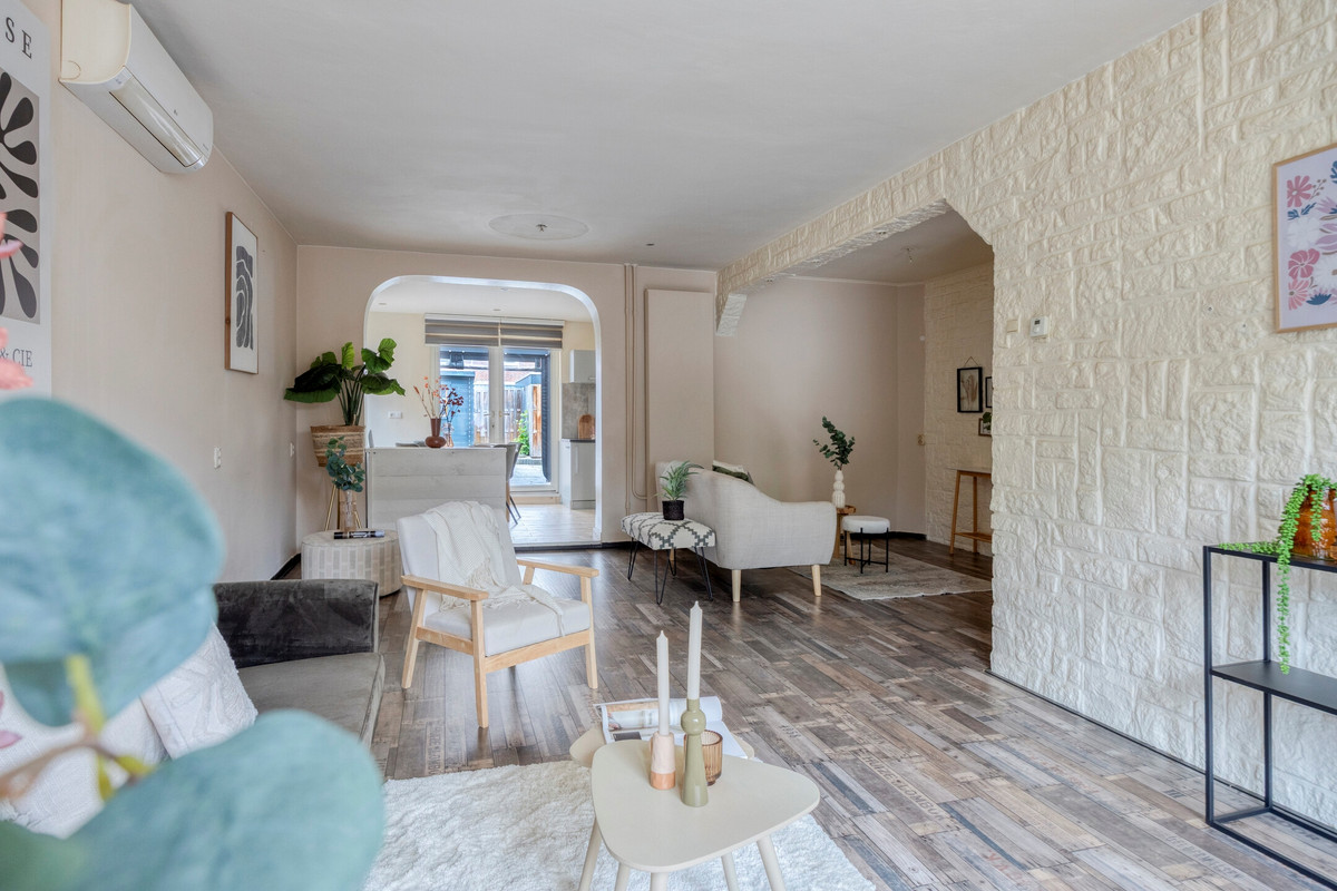 Hoekwoning te koop: Mgr. Hanssenlaan 38, Hoensbroek