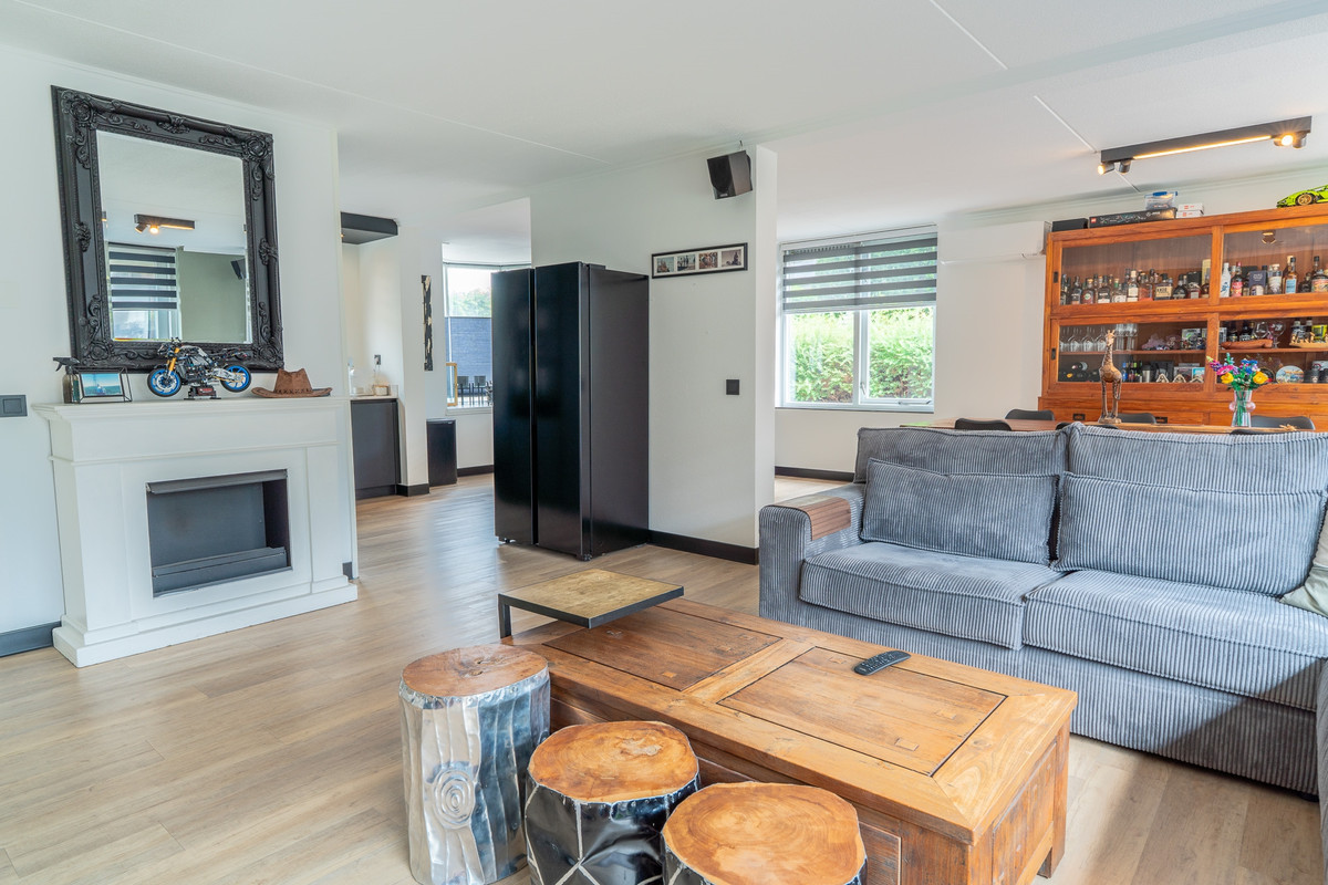 Hoekwoning te koop: Witsandstraat 19, Hellevoetsluis