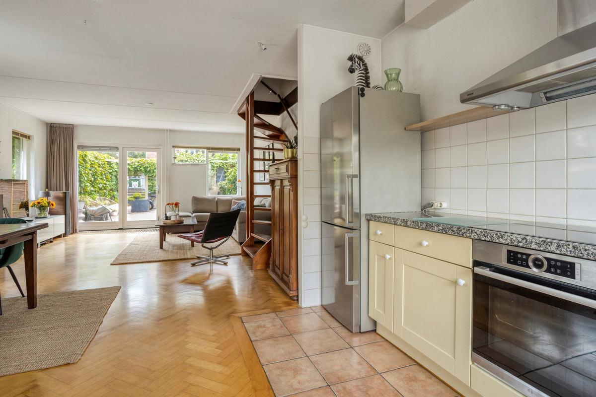 Hoekwoning te koop: Bijdorp 18, Leiderdorp