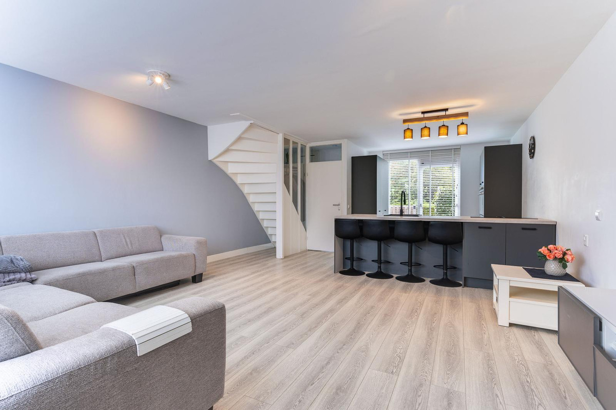 Hoekwoning te koop: Kap 14, Hoorn