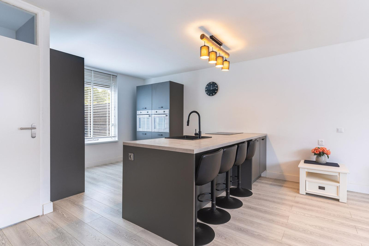 Hoekwoning te koop: Kap 14, Hoorn
