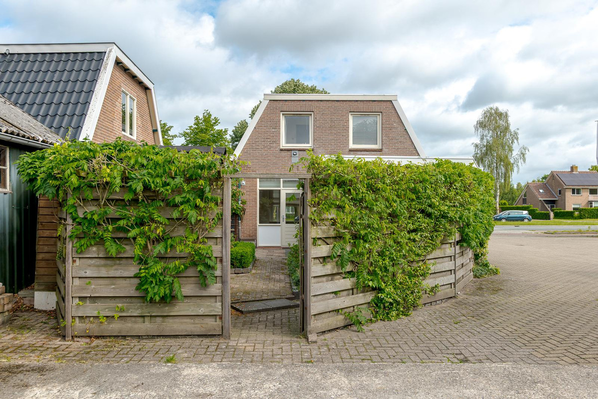 Vrijstaande woning te koop: Zwolseweg 18, Balkbrug