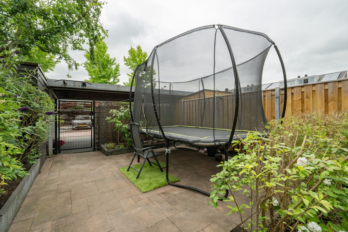 Tussenwoning te koop: Raadsliedenstraat 13, Leerdam