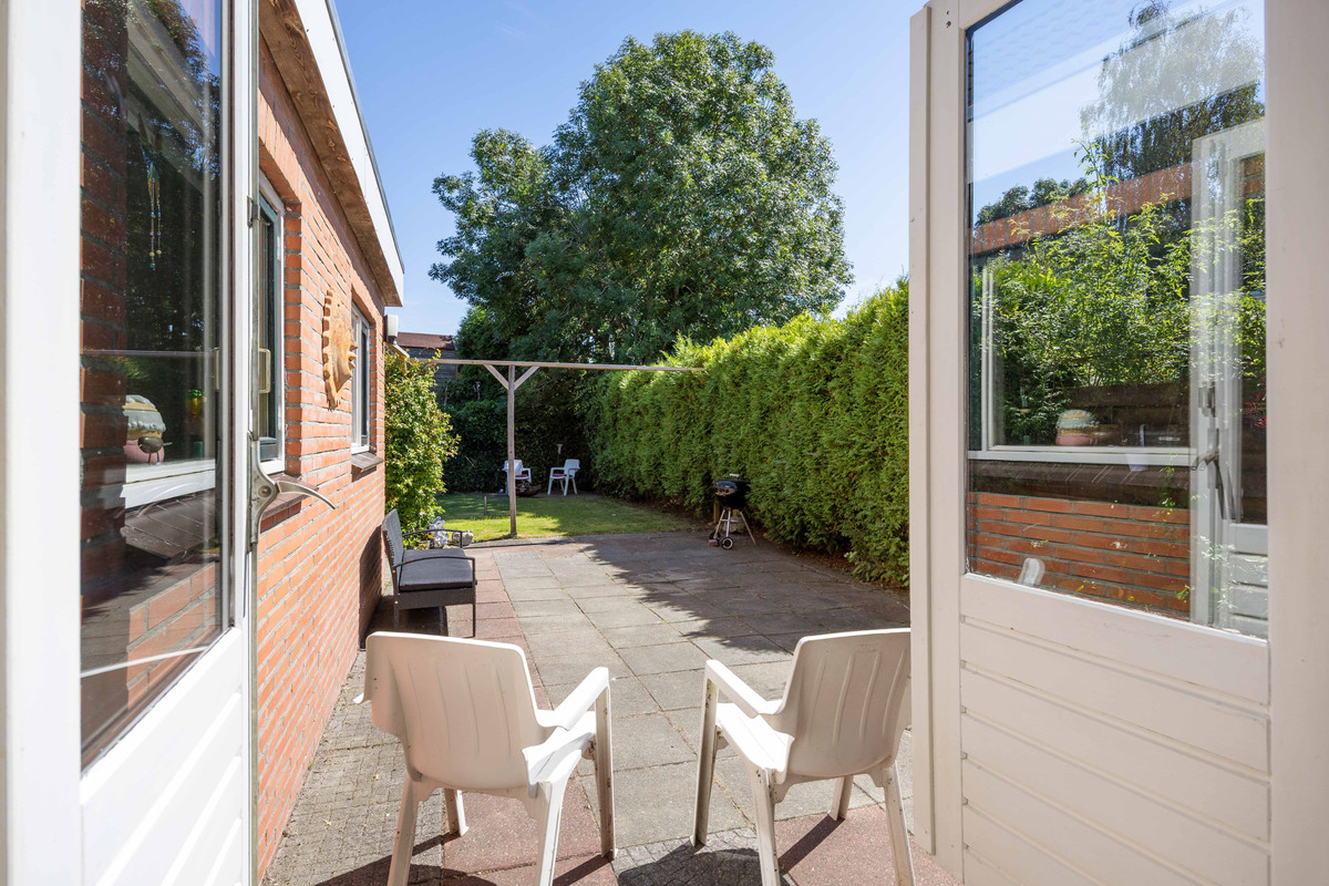 Vrijstaande woning te koop: Wierdeweg 16, Ezinge