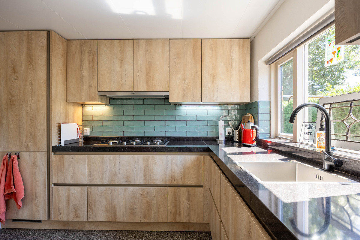 Vrijstaande woning te koop: Wierdeweg 16, Ezinge
