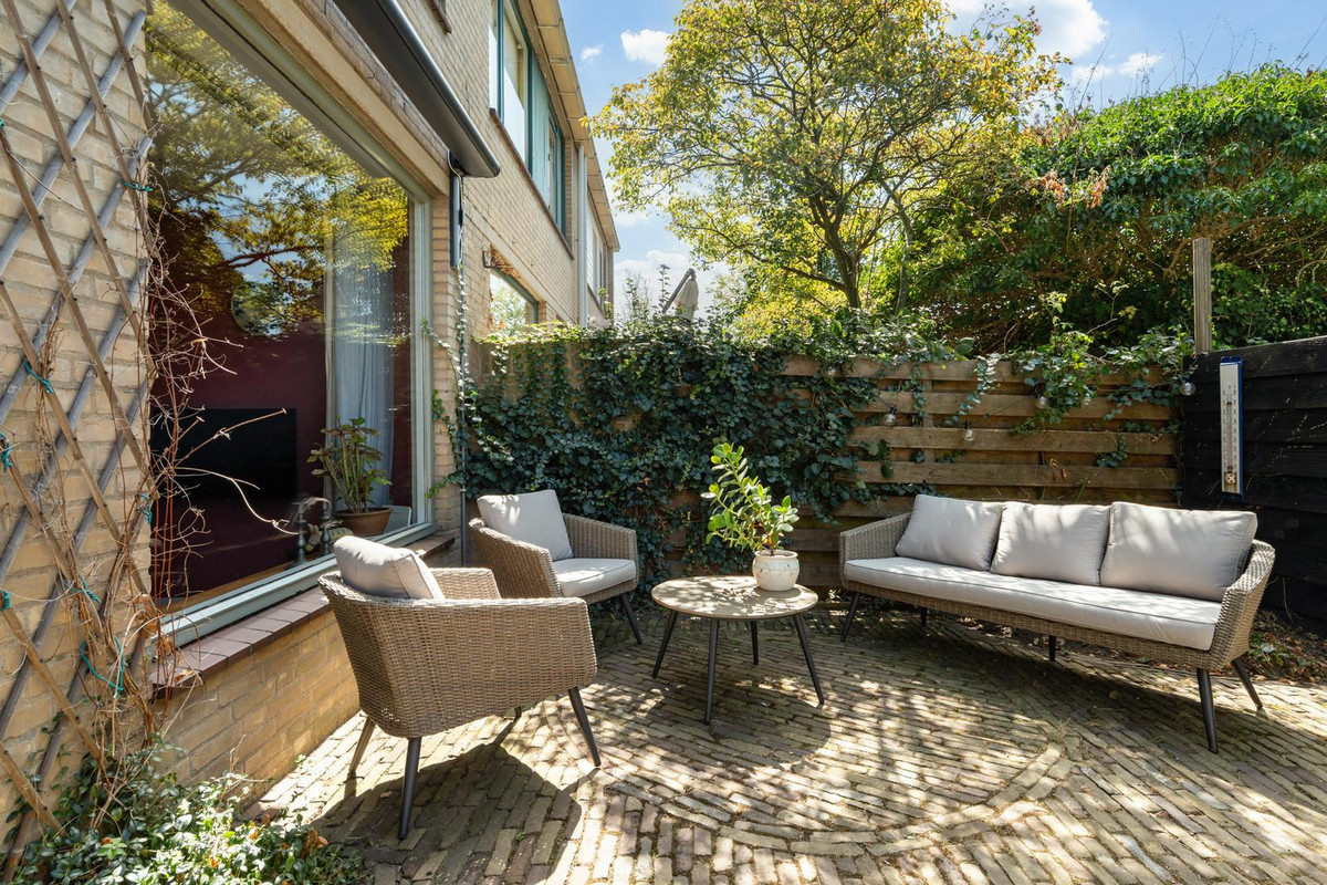 Tussenwoning te koop: Vreebos 64, Zoetermeer