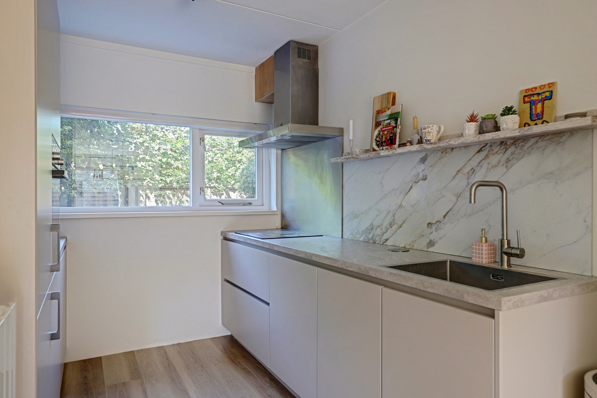 Tussenwoning te koop: Breitnerhof 207, Hoorn