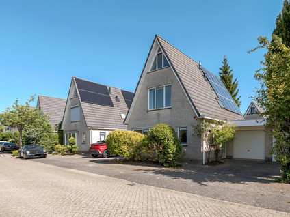 De Vrijenbergstraat 13