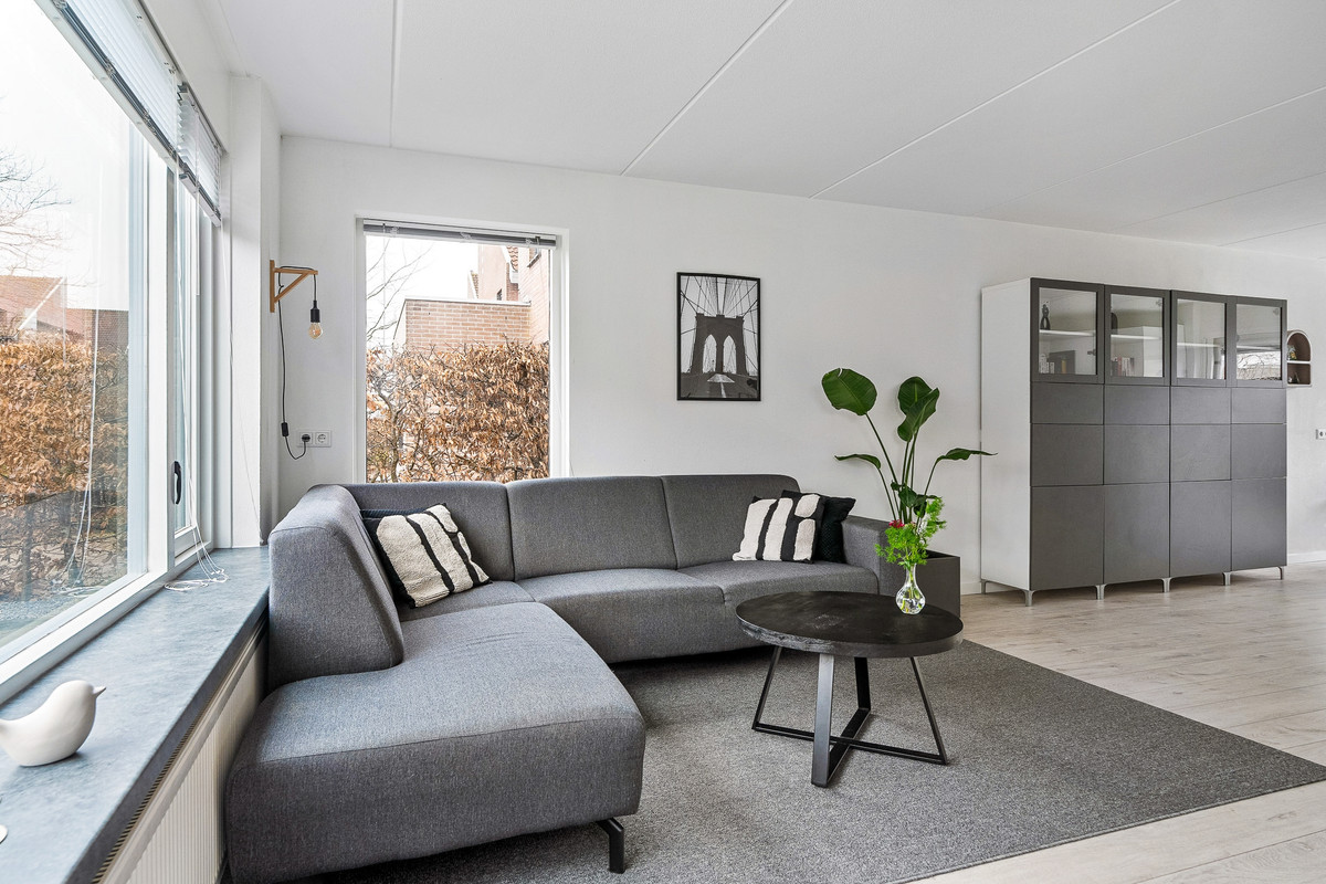 Vrijstaande woning te koop: Het Zool 34, Leeuwarden