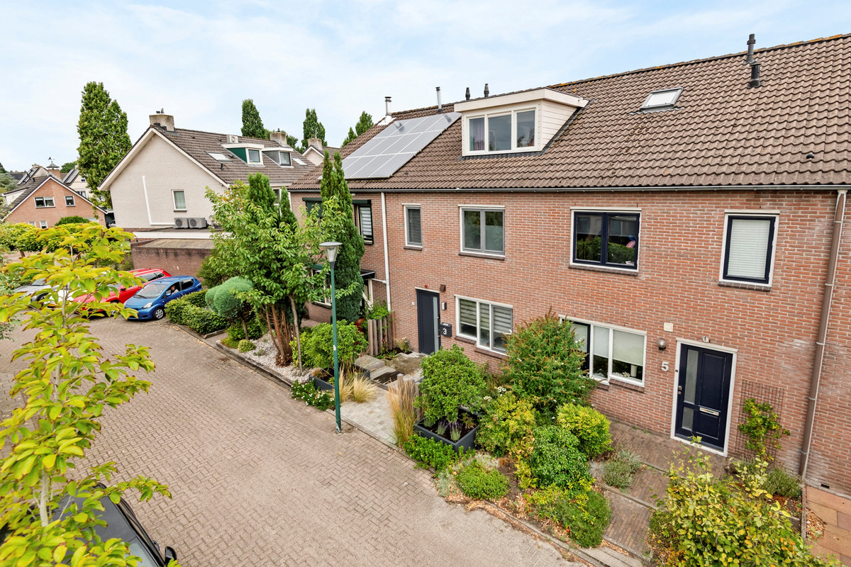 Tussenwoning te koop: Magnolia 3, Veenendaal