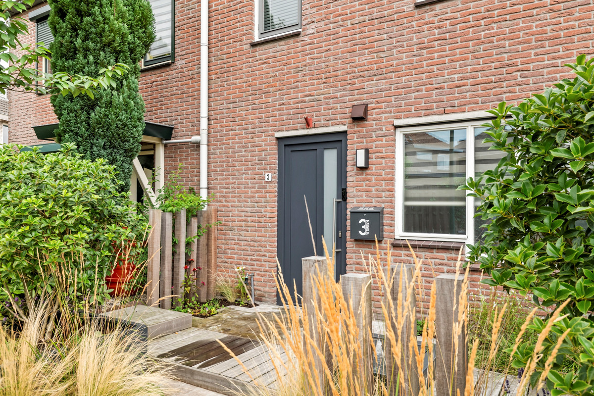 Tussenwoning te koop: Magnolia 3, Veenendaal