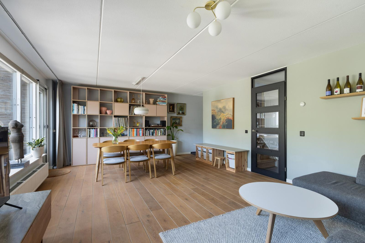 Twee-onder-één-kap te koop: Suite 41, Zwijndrecht