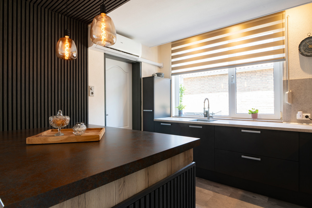 Twee-onder-één-kap te koop: Spechtstraat 2, Heerlen